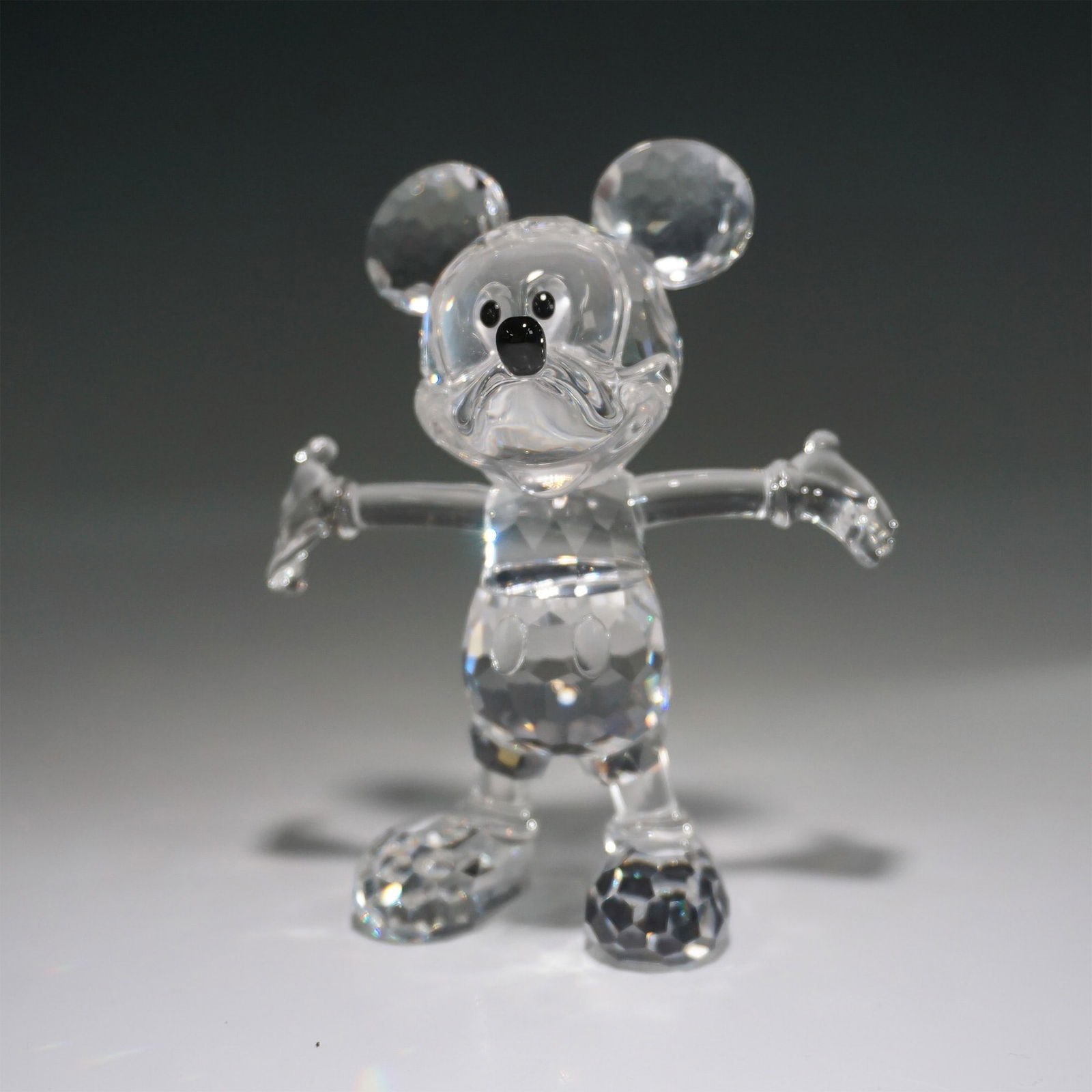 Swarovski Disney Showcase Collection Figurine, Mickey Mouse (1 of 5)