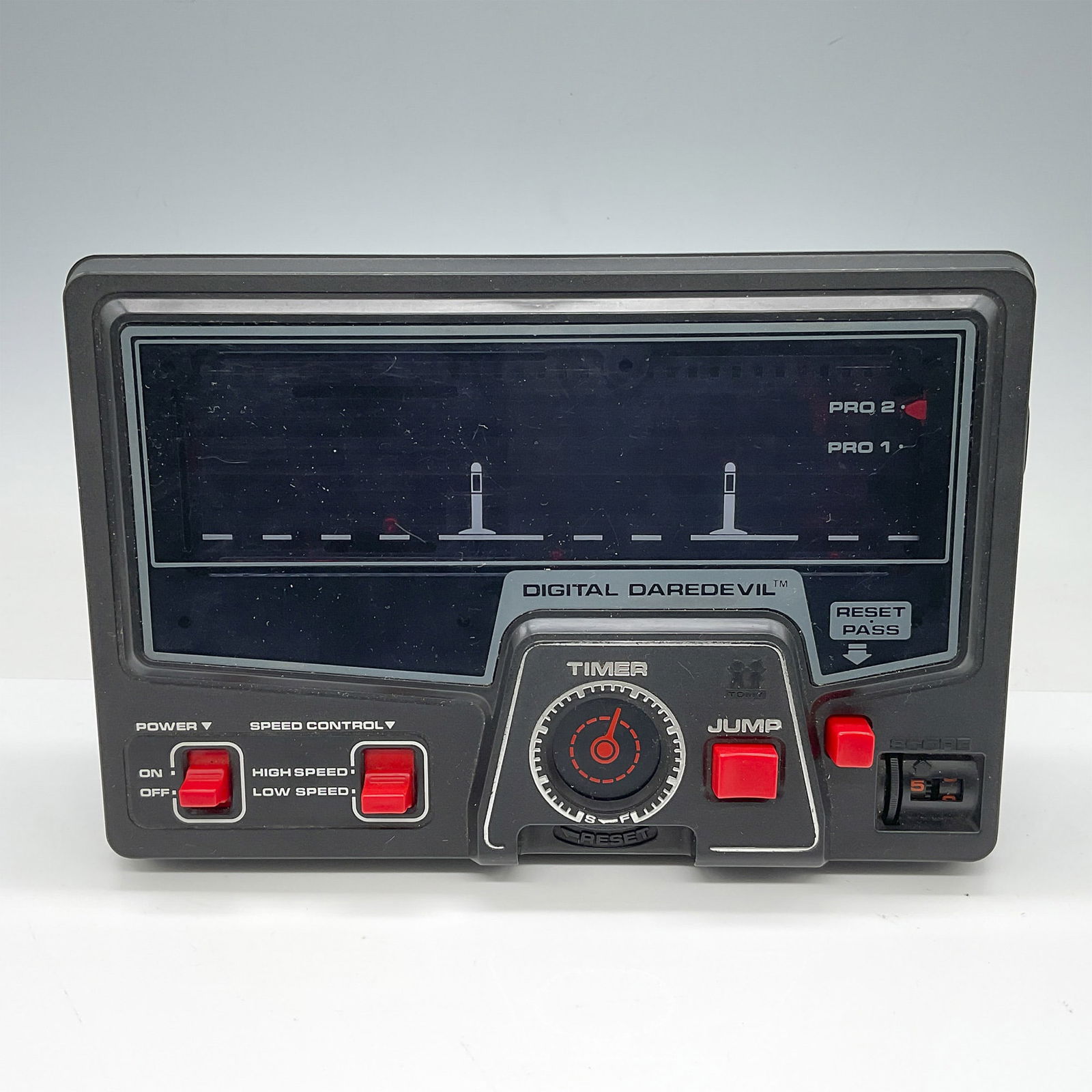 Tomy Digital Daredevil Electronic Game (1 of 5)