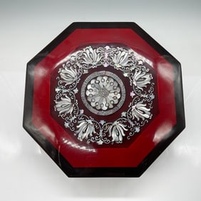 Japanese Lacquered Bento Box with Mother of Pearl Inlay