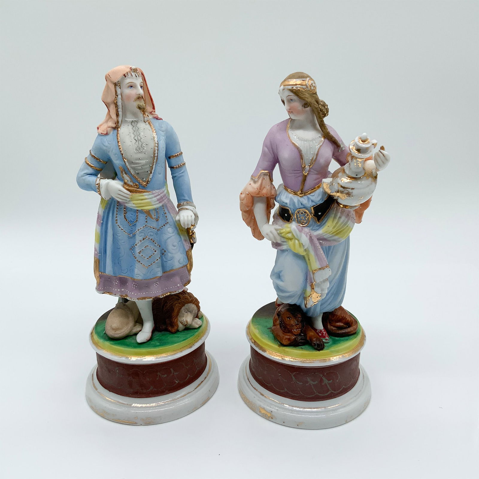 2pc Porcelain Figurines, Middle Eastern Attire (1 of 3)