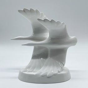 Royal Doulton Porcelain Figure, Going Home HN3527