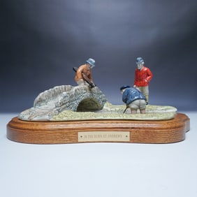 Royal Doulton In The Burn, St. Andrews LE Figurine D6890