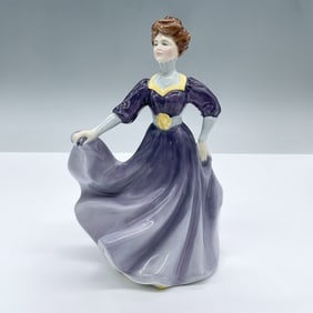Royal Doulton Bone China Figurine, Jacqueline HN2333