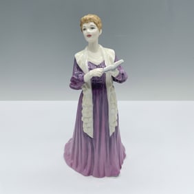 Royal Doulton Bone China Figurine, The Recital HN4466
