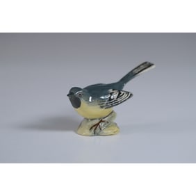 Beswick by Royal Doulton Figurine, Grey Wagtail 1041