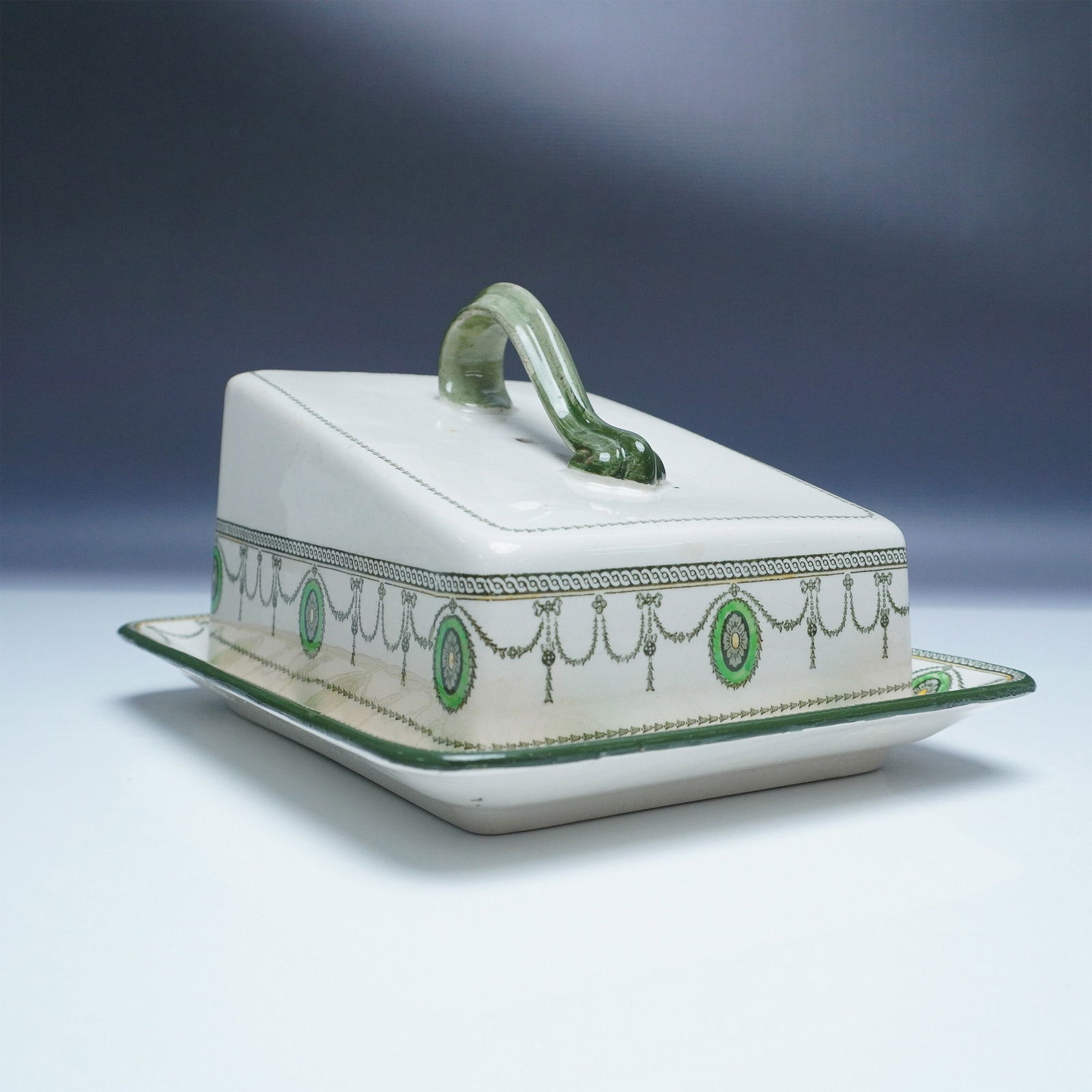 Royal Doulton Covered Cheese Dish, Countess Pattern (1 of 6)