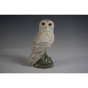 Royal Doulton Whyte & Mackay Scotch Whisky Bottle, Snowy Owl