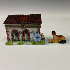 Parry Vieille Limoges French Stable Theme Collectible Box