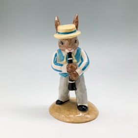 Royal Doulton Bunnykins Figurine, Clarinet Player DB184