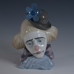 Lladro Porcelain Figurine, Pensive Clown 1005130