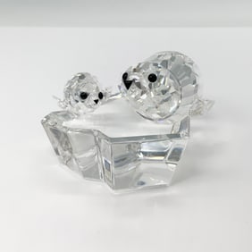Swarovski Crystal Figurine, Seals Save Me SCS Annual Edition