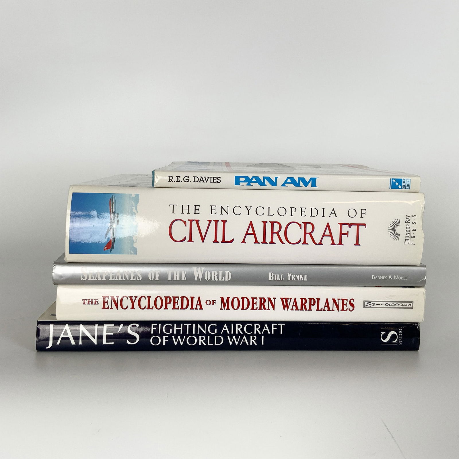 5 Books on Aviation History and Aircraft (1 of 7)