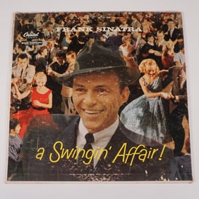 Frank Sinatra "A Swingin' Affair!" Vinyl LP, Capitol Records, W-803