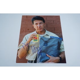 Dustin Hoffman Signed Photograph with COA
