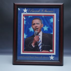 Signed Barack Obama Photo, Hollywood Collectibles