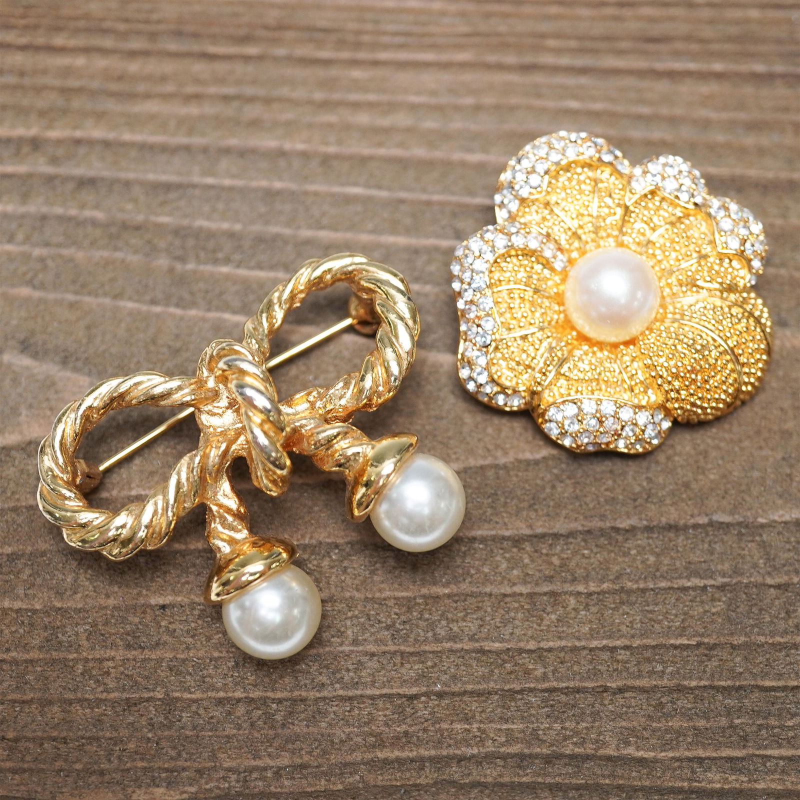 2pc Monet Gold-Tone Brooches with Faux Pearls and Crystals (1 of 3)