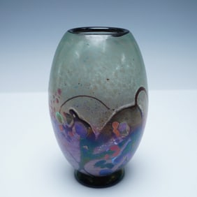 R. Pereira Signed Art Glass Vase