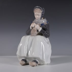 Royal Copenhagen Porcelain Figurine, The Knitter 1317