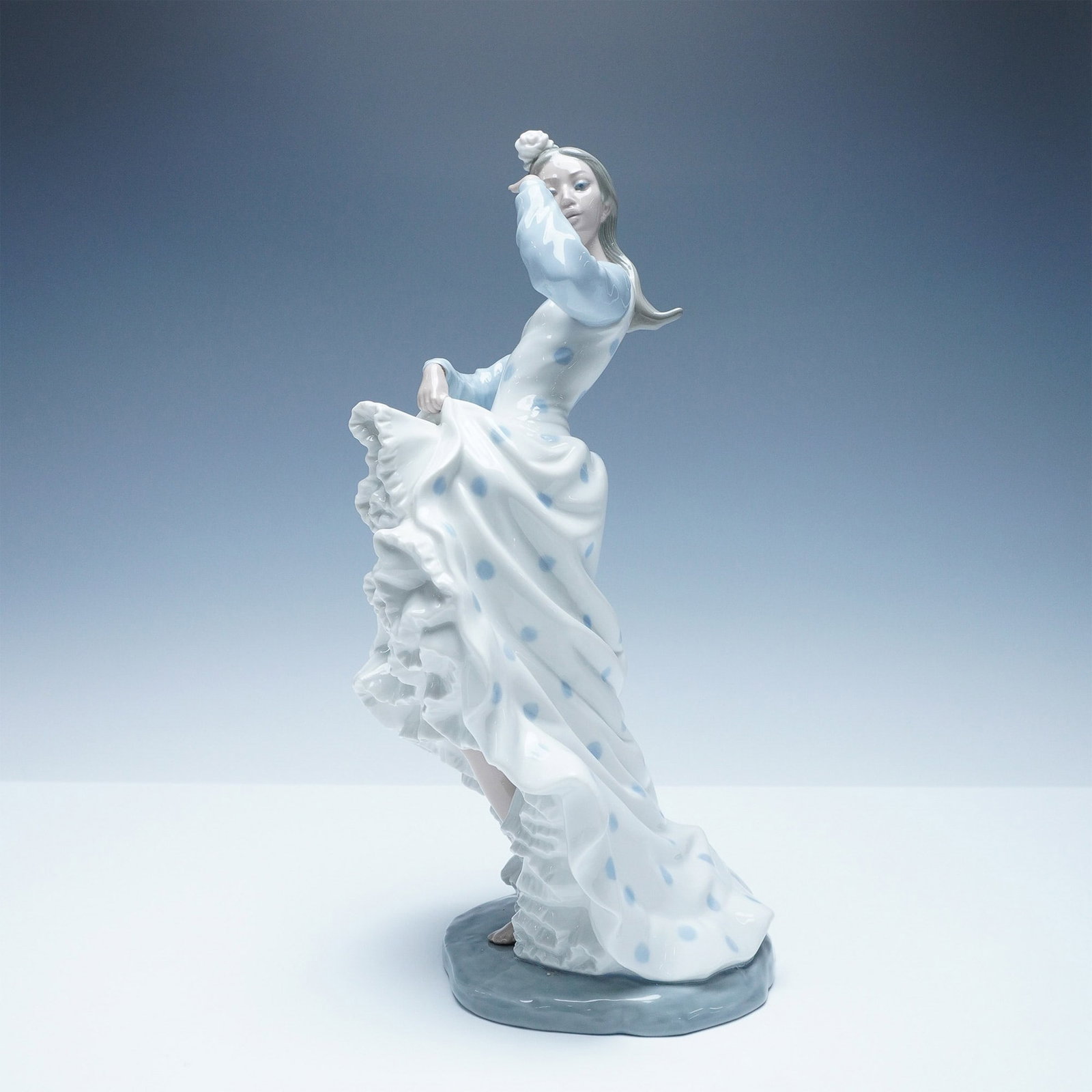 Nao by Lladro Porcelain Figurine, Flamenco Dancer (1 of 4)