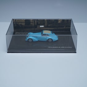 Minichamps Alfa Romeo 8C 2900 B Lungo Car Model 1:43 Scale