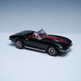 1967 Corvette 427 Showroom Edition 1:18 Scale