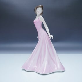 Royal Doulton Figurine Becky HN4322