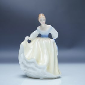 Royal Doulton Figurine, Fair Lady HN3216