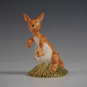 Royal Doulton Winnie the Pooh Figurine, Kanga & Roo WA18
