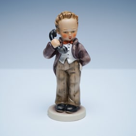 Goebel Hummel Porcelain Figurine, Hello Chef