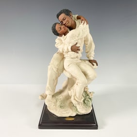 Florence Giuseppe Armani Sculpture, Cheek To Cheek 1249F