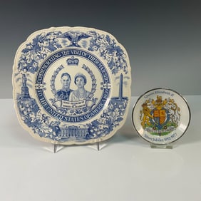2pc John Maddock Sons, and Wood & Son Elizabeth I Plates