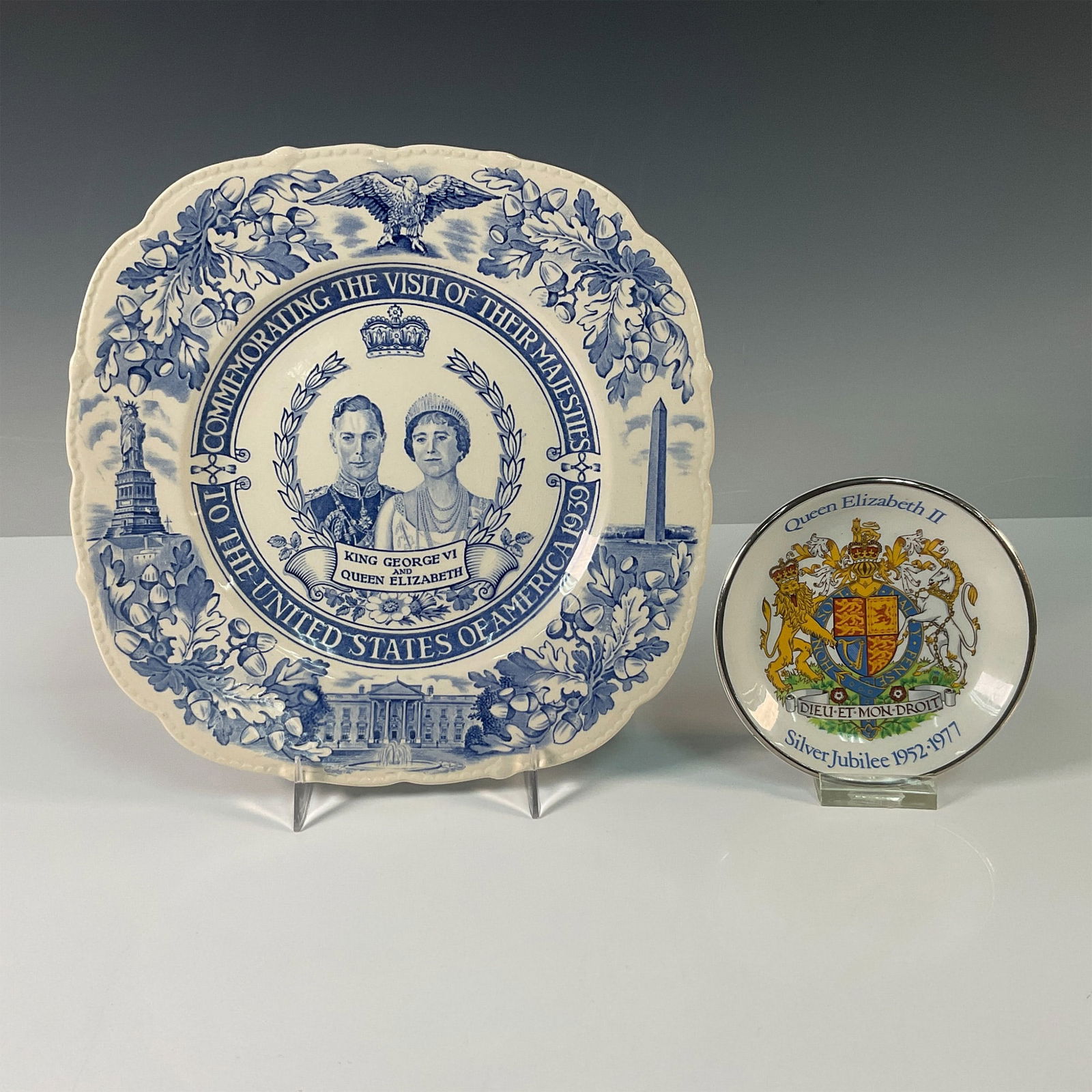 2pc John Maddock Sons, and Wood & Son Elizabeth I Plates (1 of 2)