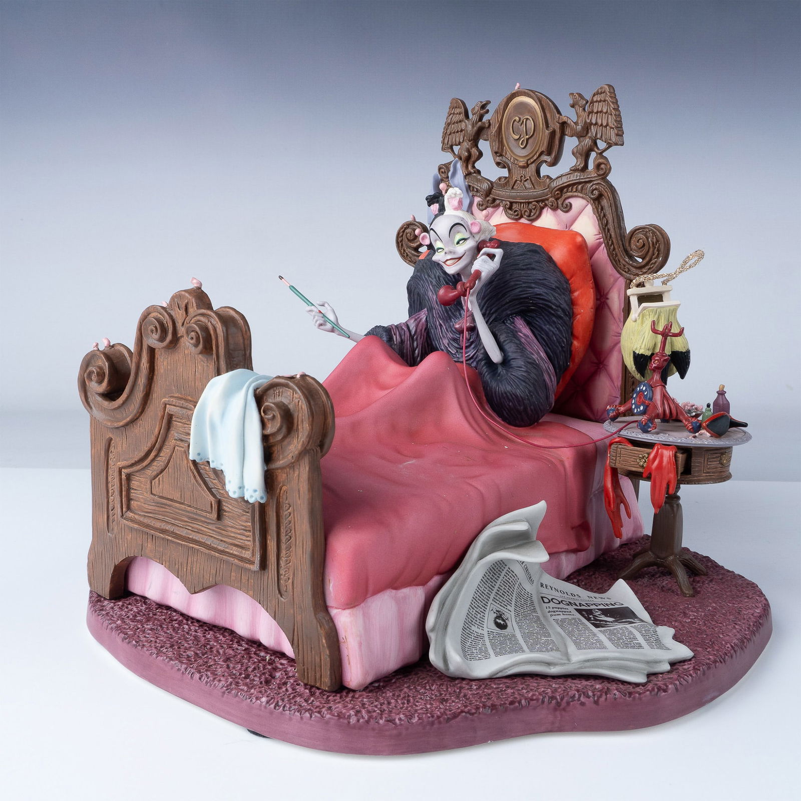 Walt Disney Classics Figurine Its That De Vil Woman (1 of 8)