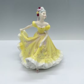 Ninette HN2379 - Royal Doulton Figurine