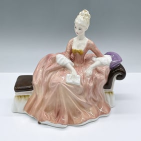 Reverie HN2306 - Royal Doulton Figurine