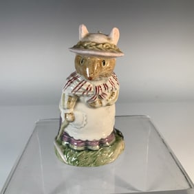 Old Mrs. Eyebright (DBH 9) - Royal Doulton Figurine