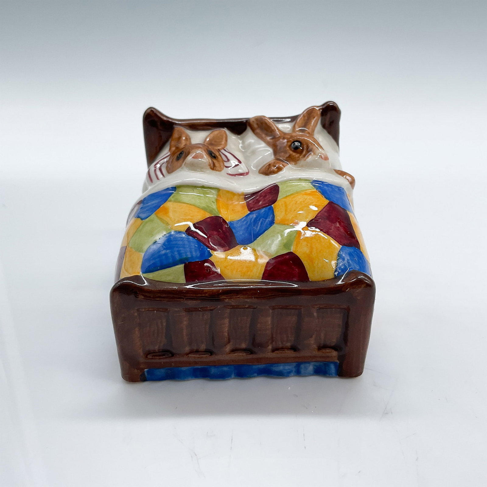 Sleepytime DB15 - Royal Doulton Bunnykins (1 of 5)