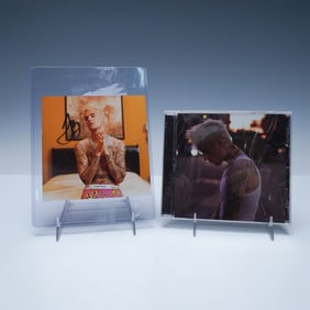 2pc Justin Bieber Signed Justice Album Cover With CD