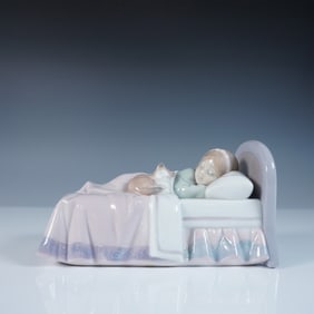 Lladro Porcelain Figurine, Cozy Companions 1006540