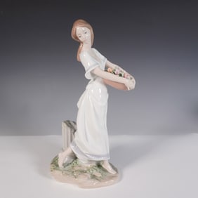 Lladro Porcelain Figurine, Gardens of Athens 1007704