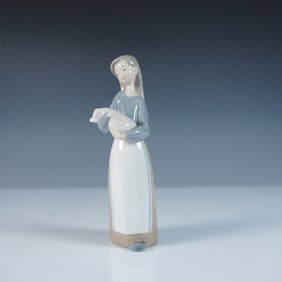Lladro Porcelain Figurine, Girl with Pig 1001011
