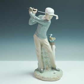Lladro Porcelain Figurine, Golfer 1004824