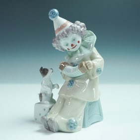 Lladro Porcelain Figurine, Pierrot with Concertina 01005279