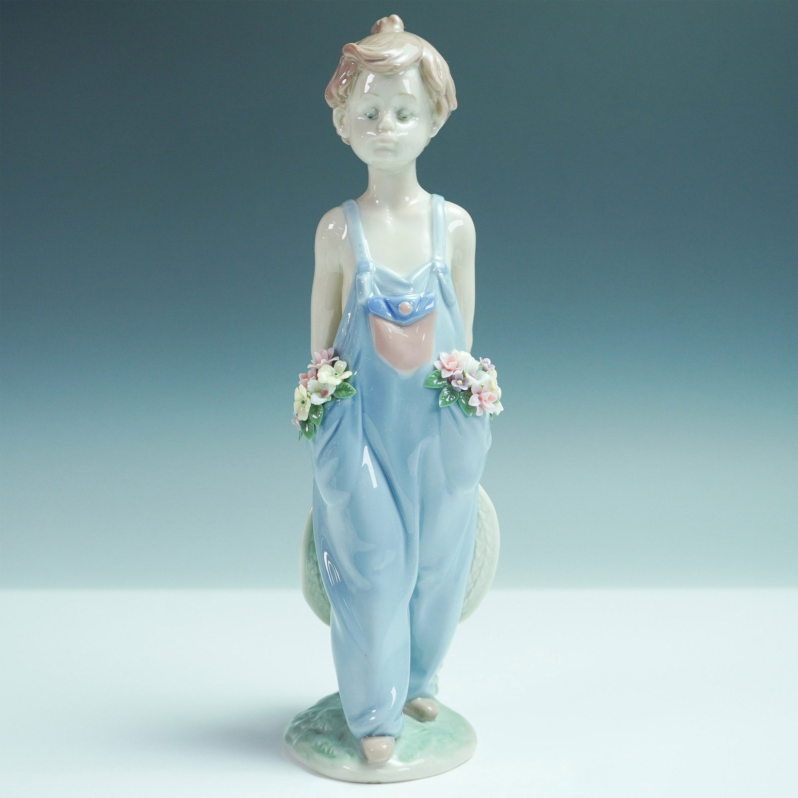 Lladro Porcelain Figurine, Pocket Full of Wishes 1007650 (1 of 4)