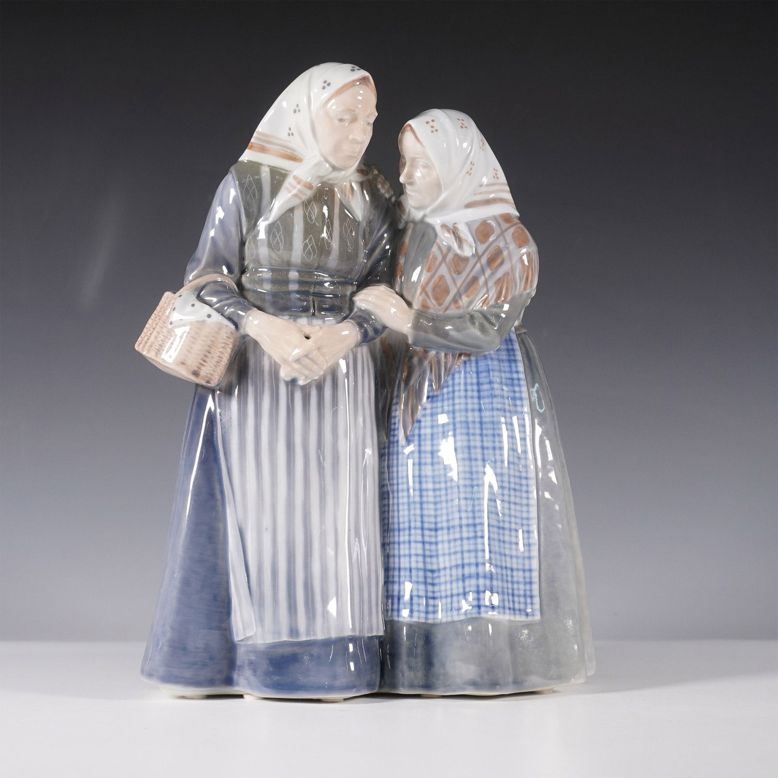 Royal Copenhagen Porcelain Figurine, The Gossips 1319 (1 of 5)