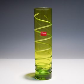 Baccarat Crystal Spirale Olivine Vase
