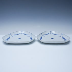 2pc Bing & Grondahl Empire Pattern Triangular Cake Plate Set