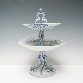 Carl Teichert Meissen Blue Onion Two-Tier Porcelain Serving Stand