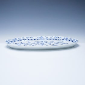 Meissen Blue Onion Porcelain Platter with Crossed Swords Mark