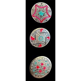 A small card of division three enameled metal buttons